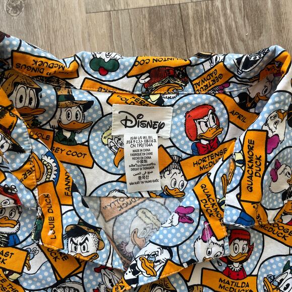 Disney Ducks Woven Button Short Sleeve Shirt Men Size Large Scrooge Donald Daisy - Picture 6 of 6